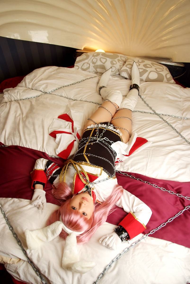 [Cosplay]  Umineko no Naku Koro ni 1